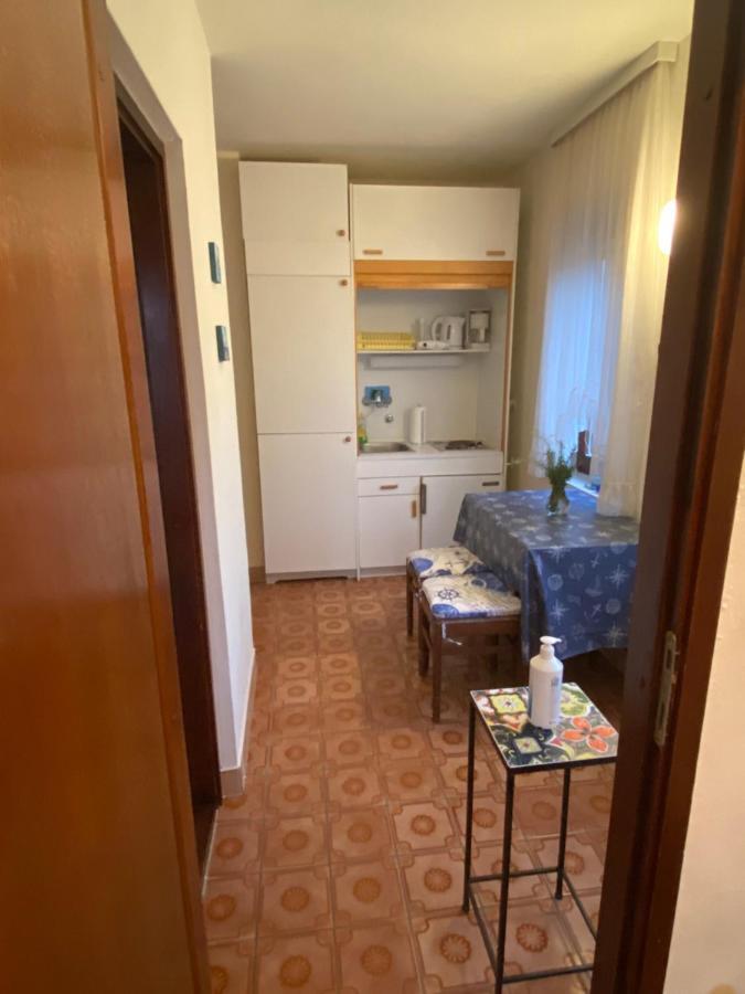 לופאר Apartments Stella-Dora מראה חיצוני תמונה